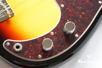 MADE IN JAPAN TRADITIONAL 60S PRECISION BASS® - 3Tone sunburst